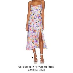 ASTR the Label Gaia dress in periwinkle floral. Size M.